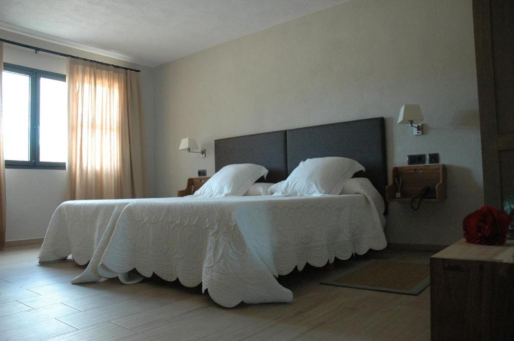 Hotel Mas El Cuquello Els Ibarsos Rom bilde